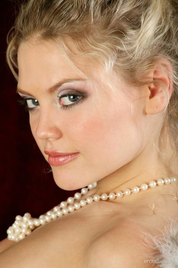 Ксюшка, 39 лет, 2 размер груди